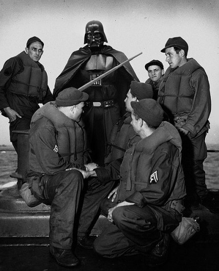 Super Hero | Fubiz™ #darth #wwii #vader