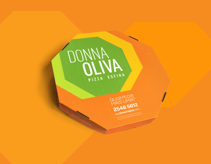 #pizza #pizzeria #packaging #package #pack #green #brazil #megalo #brand #identity #vusal identity #logo