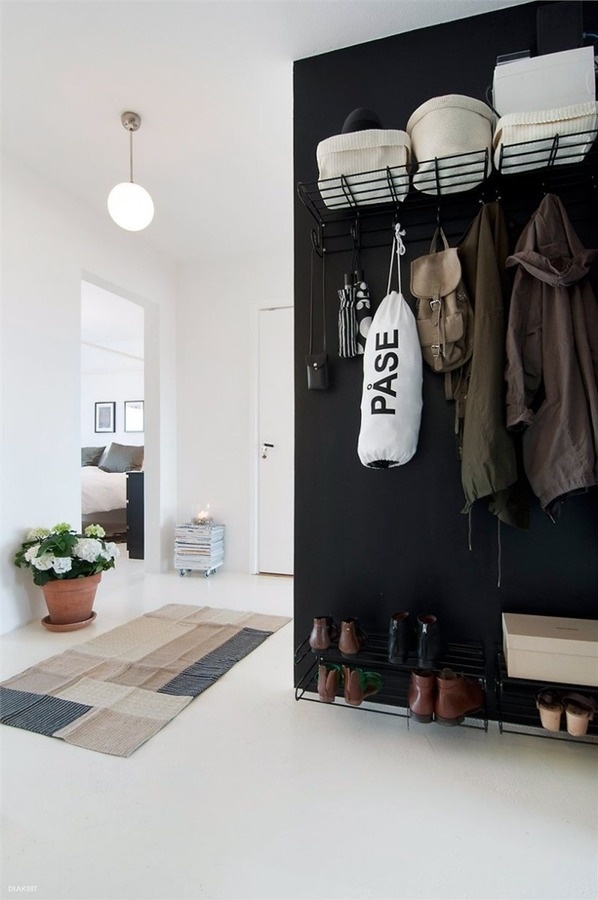 l'anthracite #storage #hallway