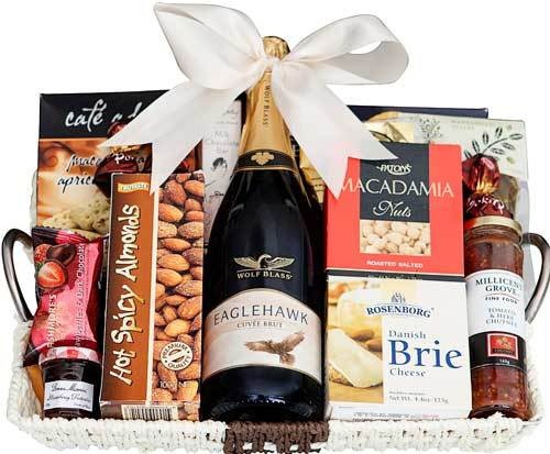 Seasons Gift Hamper| New Year Gifts | Australia A New Year hamper that is sure to be enjoyed by all with an assortment of gourmet goodies and sweet treats and a bottle of bubbles to get the celebrations started!