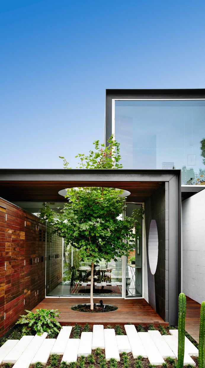 Melbourne house by Austin Maynard is deliberately compact