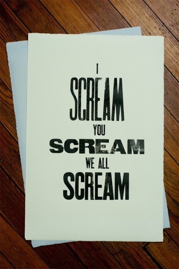 Ed Nacional #block #scream #wood #typography