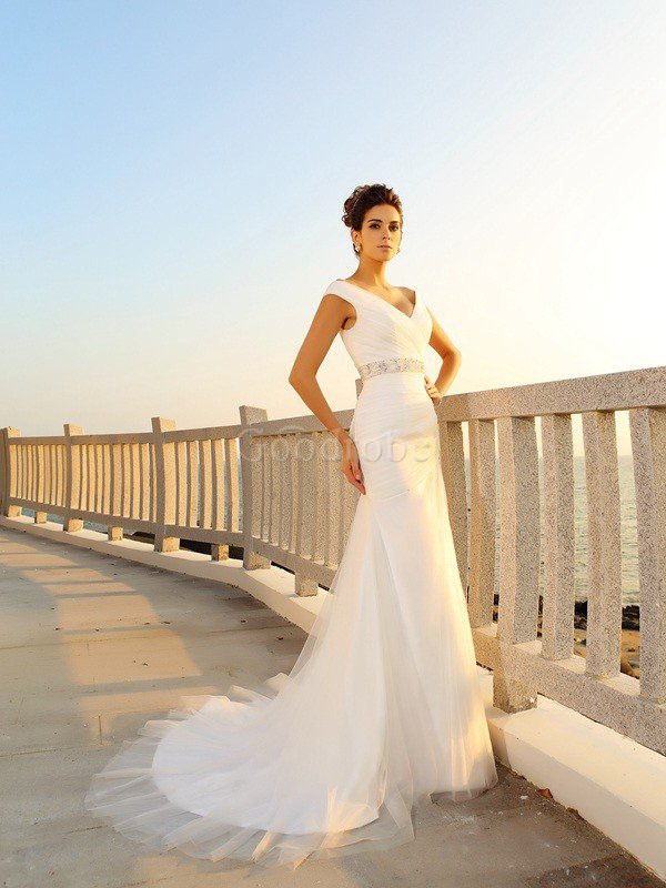 Robe de mariée plissage longue de fourreau au bord de la mer de tour de ceinture empire