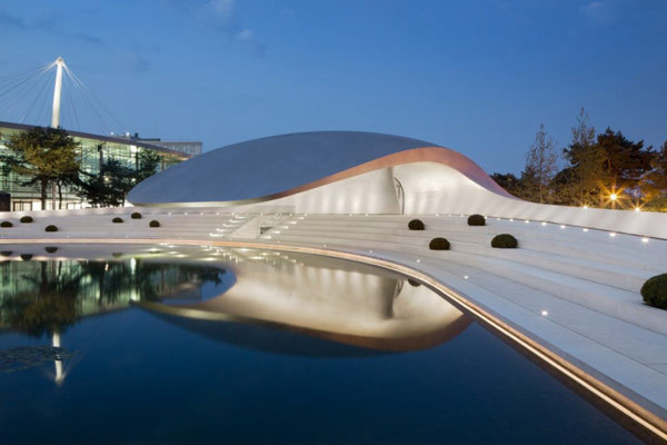 Porsche Pavilion (1) #porche #pavilion #cars #architecture