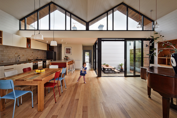 M House MAKE Architecture - A successful modification for more natural light - HomeWorldDesign (5) #interior #house #design #melbourne #architecture