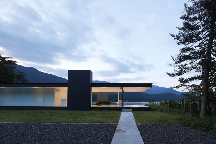 Lakeside House
