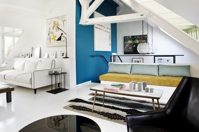 Elegant parisian duplex representative for Sarah Lavoine's style - www.homeworlddesign. com (1) #paris #apartments #interiors #decor #duplex