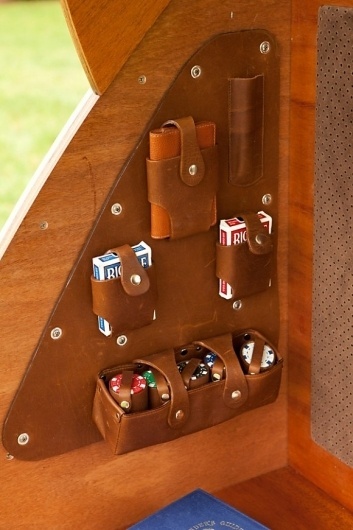 Look Out for the Woody | GBlog #caravan #wood #woody #bar #leather