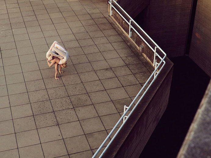 Intersection by Bertil Nilsson | iGNANT.de #form #architecture #figure #body