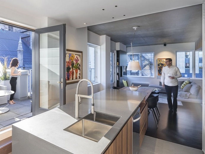 Bresoles Apartment by Natalie Dionne Architecture