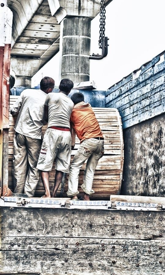 www.infectedgallery.com #loading #hard #labour #worker #work