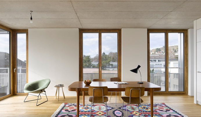Building in Florastrasse by Gigon / Guyer