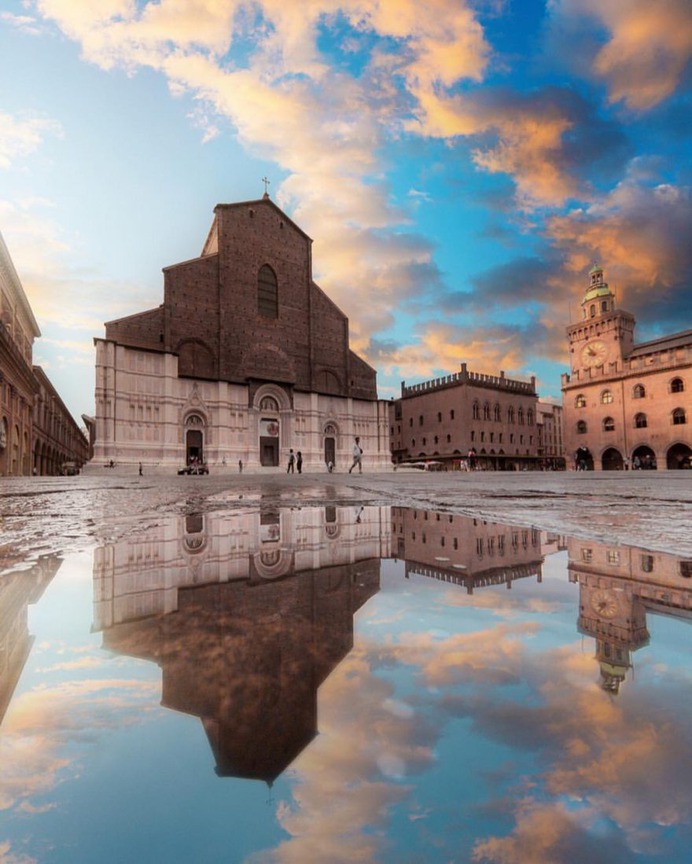 Majestic Architecture and Street Photography by Dorian Pellumbi