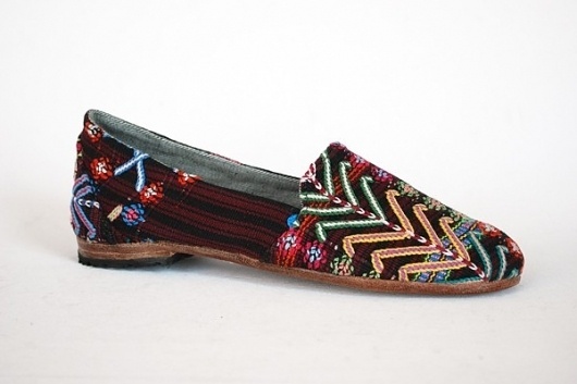 colotenango_slip_profile_2.jpg (Immagine JPEG, 600x400 pixel) #fashion #shoes