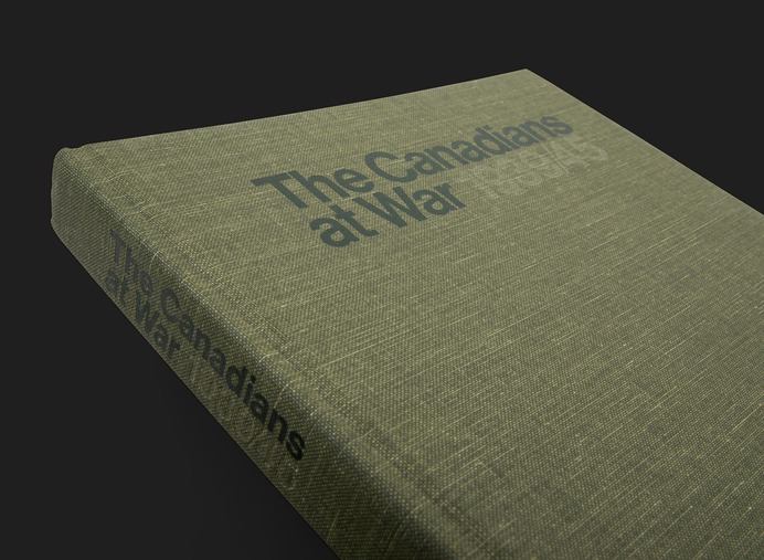 The Canadians at War 1939/45 Volumes 1+2 - Canada Modern