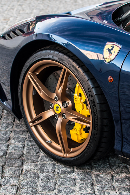 supercars-photography: Ferrari Speciale Sp