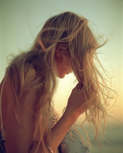 6398904427_a0e546376c_b.jpg 600×744 pixels #dof #photography #woman #portrait