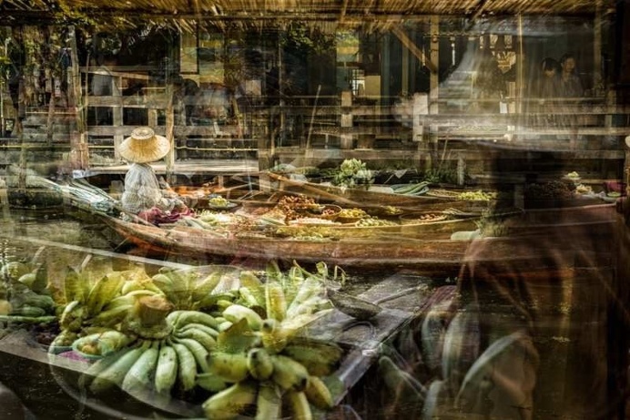 Bangkok Street Photography by Riccardo Magherini