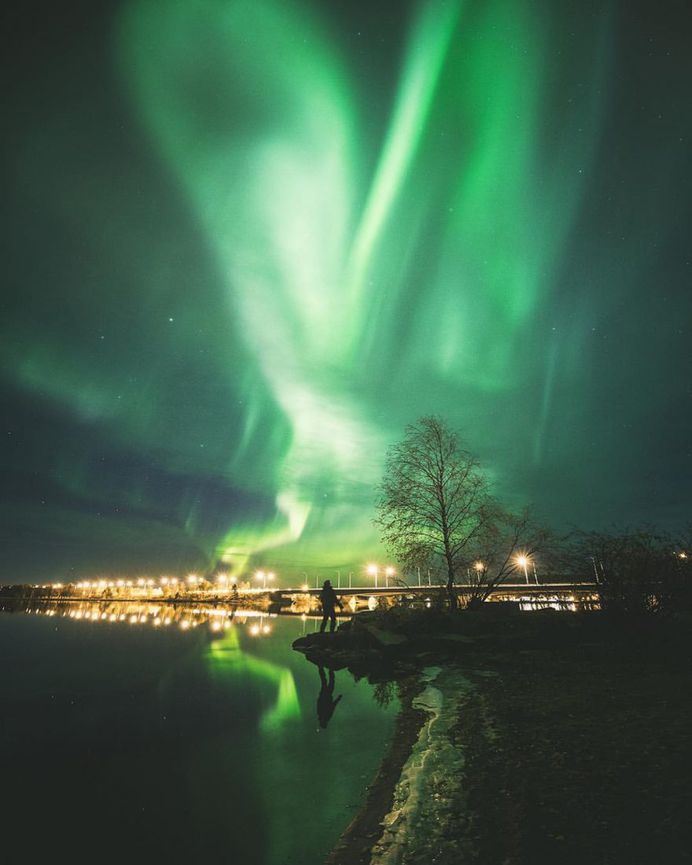 Photographer Jani Ylinampa Captures The Northern Lights in Finland