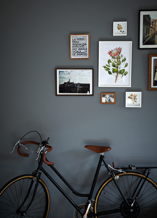 small, dark and dreamy / sfgirlbybay #interior design #decoration #decor #deco
