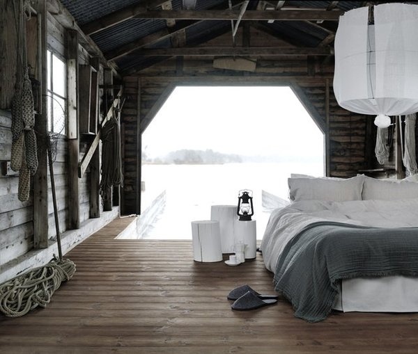 5 Favorites: Summer Boathouse Roundup : Remodelista #bedroom