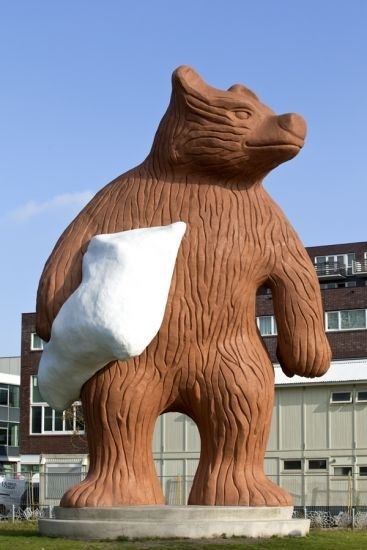 Florentijn Hofman #florentijn #hofman #art #amsterdam #bear #character