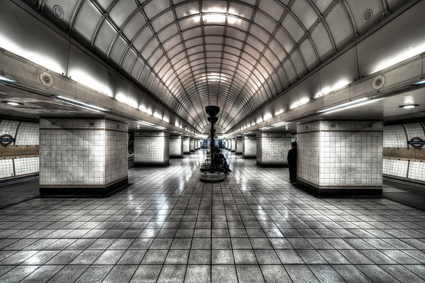 Photographer Sean Batten #urban #photography #street