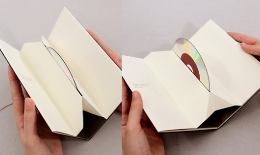Pago de los Capellanes | Lovely Package #packaging #book #disc #dvd