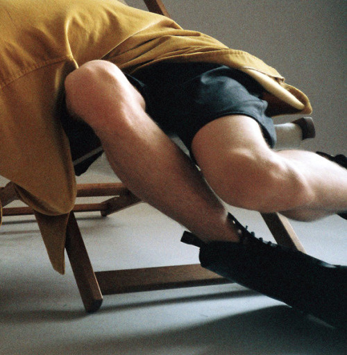 Knees and folds