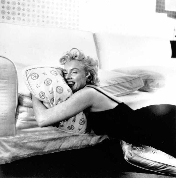 Black and White Celebrity Photography by Cecil Beaton #inspiration #photography #celebrity