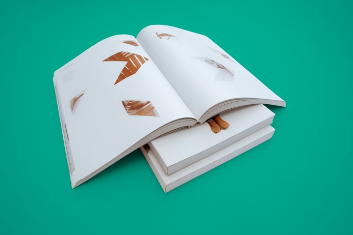 DIT Catalogue 2014 – #urbend.com #OtaBind #student #catalogue #gold