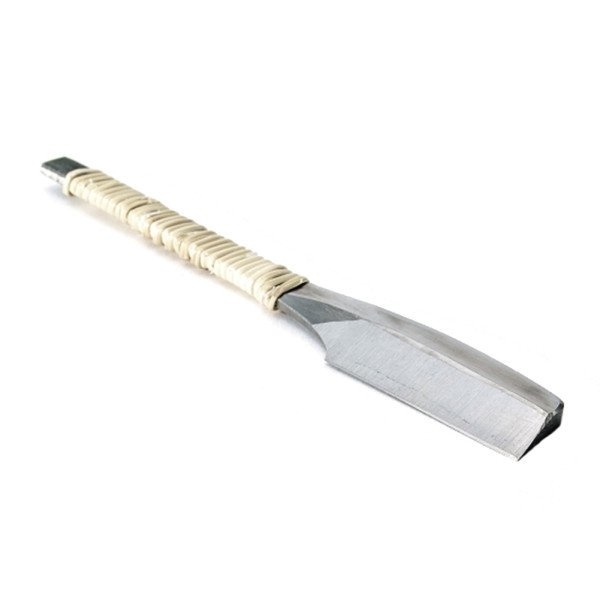 Single-piece razor meticulously forged from steel and iron. #design #product #modern #lifestyle