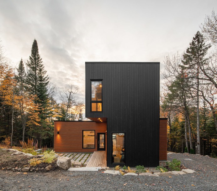 Prefabricated Country Home Set to be Certified LEED Gold