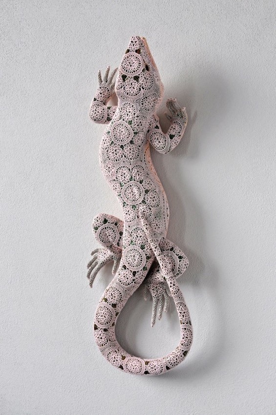 Joana Vasconcelos Crochets A Crafty Second "Skin" For Ceramic Animals #sculpture #reptile #skin #ceramic #animal #lizard