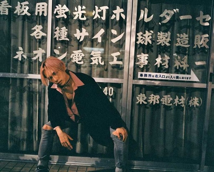 James J. Robinson Documents Japanese and South Korean Urban Youth Culture
