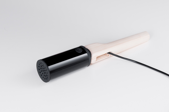 tomahawk,hair,dryers,wood,air,hot,plug,wire,electricity,windy
