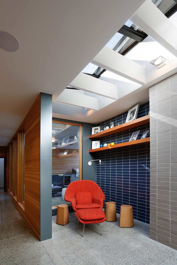 Eulberg Residence by Paul Michael Davis Architects