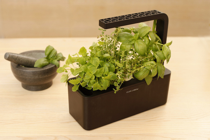 Smart Herb Garden #tech #flow #gadget #gift #ideas #cool