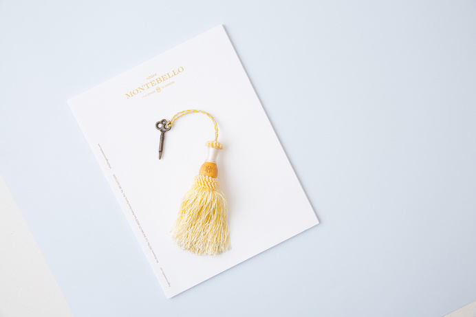 Hogar Montebello branding business card corporate design san pedro mexico mindpsarkle mag gold emboss print embossing printing pastel colors
