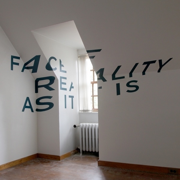 http://blog.iamalwayshungry.com/ #anamorphic #typography