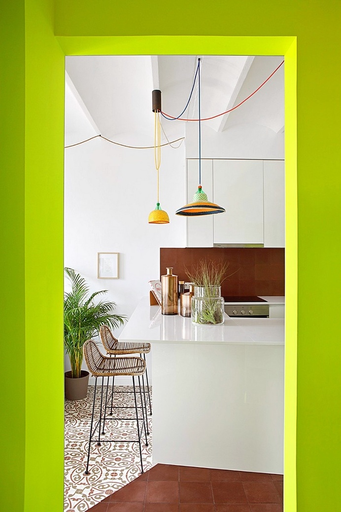 Piso Pereiv Apartment in Barcelona / MIEL Arquitectos