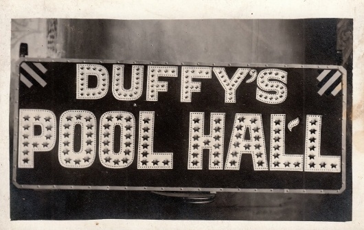 Dull Tool Dim Bulb #white #sign #black #vintage #and