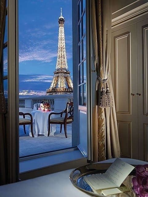 Classroom #paris #photography