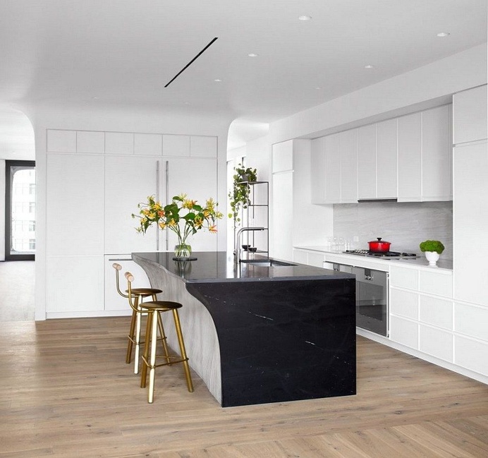 XOCO 325 Penthouse 4