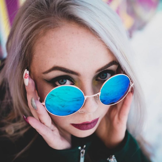 Glorious Beauty and Lifestyle Portraits by Elmer Era&ntilde;a