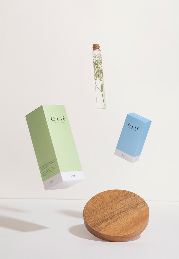 Olie Packaging Design - Mindsparkle Mag the branding people designed the packaging and visual system for Olié – a brand that offers diverse aromatherapy products with a major approach on retail. #logo #packaging #identity #branding #design #color #photography #graphic #design #gallery #blog #project #mindsparkle #mag #beautiful #portfolio #designer