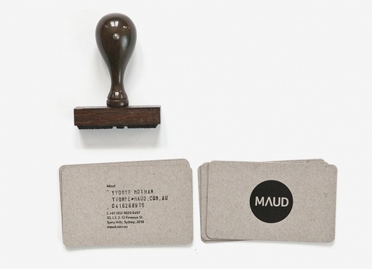 bench.li / Beautiful design inspiration from around the universe. #stamp #business #card #identity #circle