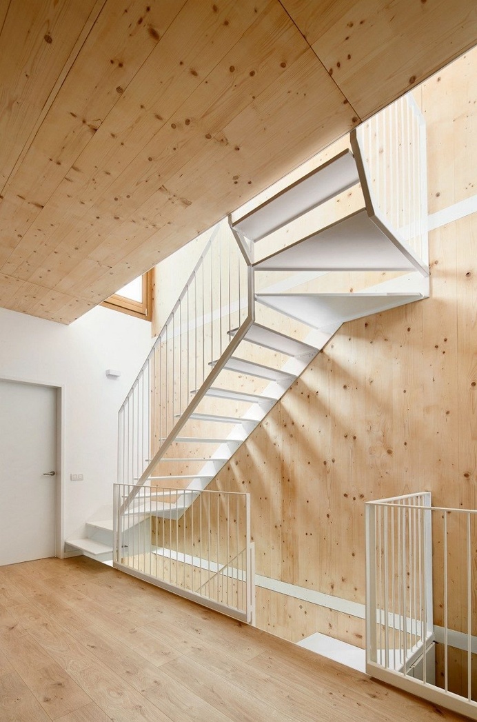 Energy-Efficient Home Built Between Two Dividing Walls in Terrassa, Barcelona 9