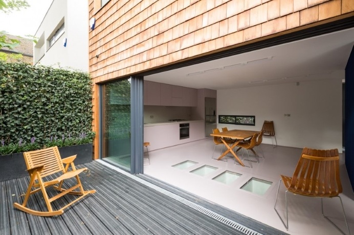 Cube House: fully detached four-bedroom contemporary house
