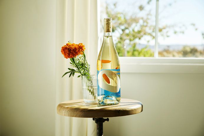 TAPPAN and Winc wine delivery are proud to announce the launch of Selected Works, an ongoing collaboration blending the parallel worlds of art and wine, available starting October 13th. For more of the most beautiful designs visit mindsparklemag.com